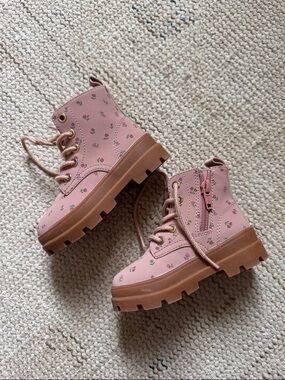 H&M Kids Floral Boots